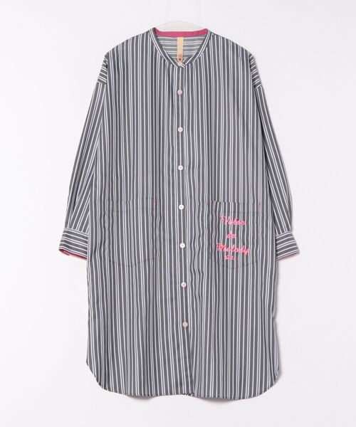 Q（キュー）の「ポケット刺繍ロングシャツ（シャツワンピース・レディース・ブラック系その他/ブラウン系その他・MEDIUM）」の3枚目の写真