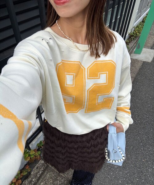 CIAOPANIC(チャオパニック)の「裾ドロストナンバリングショートスウェット(Tシャツ/カットソー・レディース・オフホワイト/ピンク/グレー・ONE SIZE)」の1枚目の写真