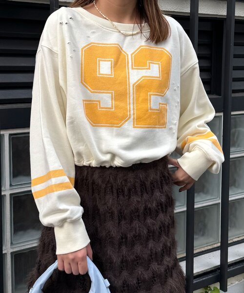 CIAOPANIC(チャオパニック)の「裾ドロストナンバリングショートスウェット(Tシャツ/カットソー・レディース・オフホワイト/ピンク/グレー・ONE SIZE)」の21枚目の写真