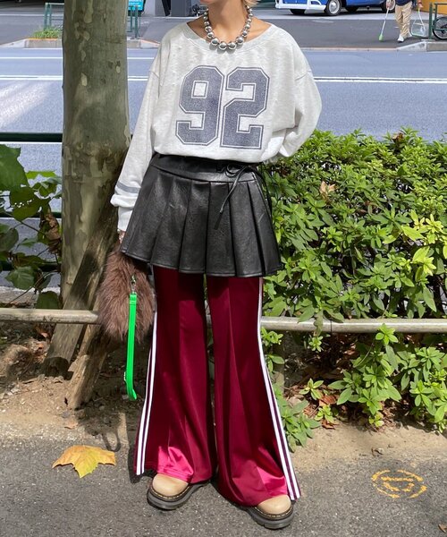 CIAOPANIC(チャオパニック)の「裾ドロストナンバリングショートスウェット(Tシャツ/カットソー・レディース・オフホワイト/ピンク/グレー・ONE SIZE)」の11枚目の写真