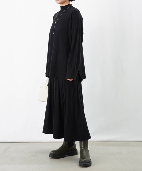 LUCA/LADY LUCK LUCA(ルカ/レディラックルカ)の「LC/LLL サイドスリットデイリープルオーバー【セットアップ着用可】(ニット/セーター・レディース・ブラック/グレー/グリーン・FREE)」の20枚目の写真