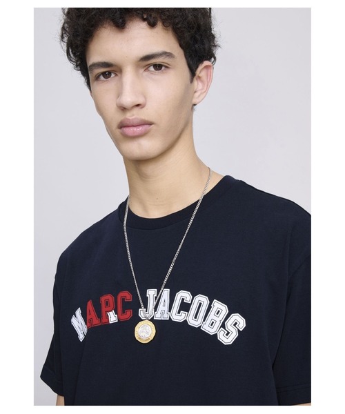 A.P.C.（アーペーセー）の「THE COIN PENDANT / A.P.C. x MARC JACOBS（ネックレス・レディース・マルチ・ONESIZE）」の4枚目の写真