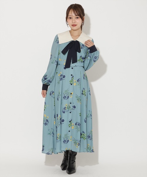 AND COUTURE(アンドクチュール)の「ドローイングフラワー配色襟長袖ワンピース(ワンピース・レディース・ブラック系その他/ベージュ系その他/グリーン系その他・FREE)」の3枚目の写真