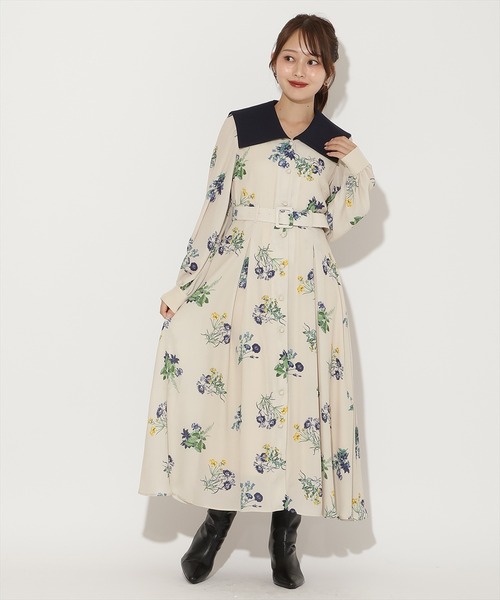 AND COUTURE(アンドクチュール)の「ドローイングフラワー配色襟長袖ワンピース(ワンピース・レディース・ブラック系その他/ベージュ系その他/グリーン系その他・FREE)」の15枚目の写真