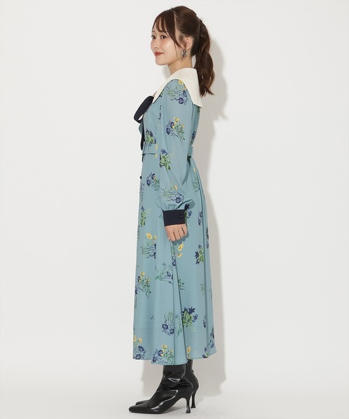 AND COUTURE(アンドクチュール)の「ドローイングフラワー配色襟長袖ワンピース(ワンピース・レディース・ブラック系その他/ベージュ系その他/グリーン系その他・FREE)」の16枚目の写真