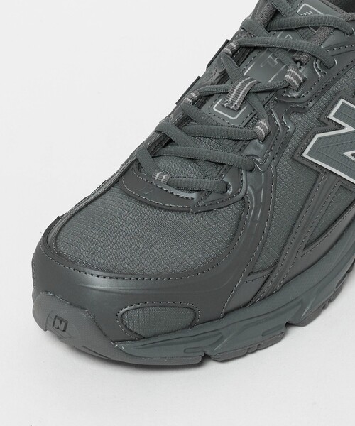 Steven Alan（スティーブンアラン）の「＜New Balance＞ U740SS2/スニーカー（スニーカー・メンズ・ダークグレー・28cm/26.5cm/27.5cm/26cm/27cm）」の9枚目の写真