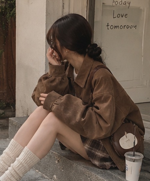 lulufa(ルルファ)の「スエードZIPブルゾン 秋/韓国 トレンド 26AW(ブルゾン・レディース・ブラウン/ベージュ・FREE)」の16枚目の写真