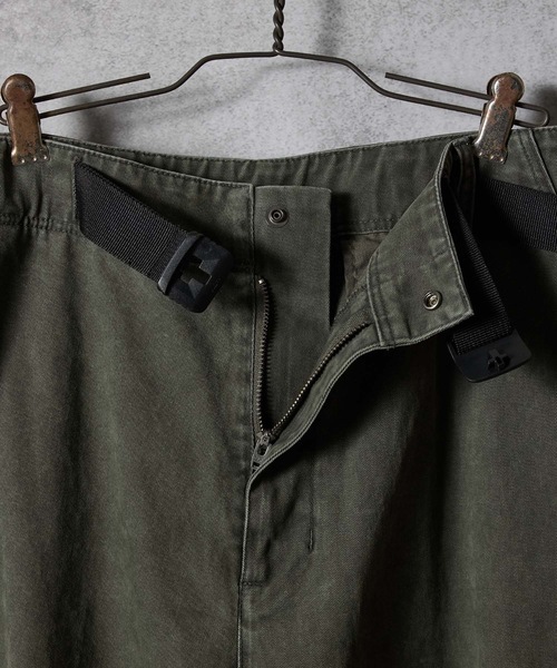 NUMBER (N)INE（ナンバーナイン）の「HAND PAINTED VINTAGE STONE WASH BELTED WIDE PANTS / ハンドペイント ヴィンテージ ウォッシュ バックル ベルト ワイド パンツ（その他パンツ・メンズ・オリーブ/チャコール/ブラック・2/4/3）」の7枚目の写真