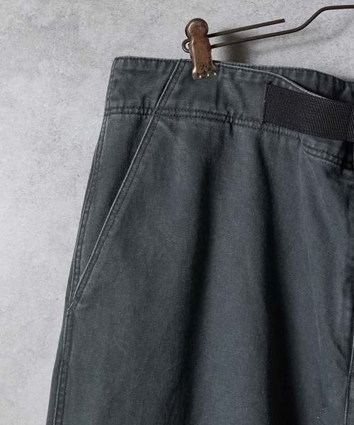 NUMBER (N)INE（ナンバーナイン）の「HAND PAINTED VINTAGE STONE WASH BELTED WIDE PANTS / ハンドペイント ヴィンテージ ウォッシュ バックル ベルト ワイド パンツ（その他パンツ・メンズ・オリーブ/チャコール/ブラック・2/4/3）」の20枚目の写真