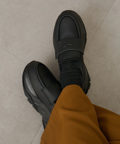 Omekashi（オメカシ）の「PUMA LOAFYR（ローファー）」 - WEAR