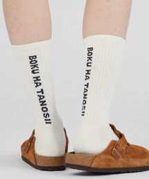 BOKU HA TANOSII（ボク　ハ　タノシイ）の「BOKU HA TANOSII/ボクハタノシイ バックロゴパイルクルーソックス（ソックス/靴下・メンズ）」