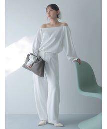 dazzlin（ダズリン）の「【吉田朱里】バレルレッグスウェットパンツ ※BLACK WEB限定カラー（スウェットパンツ）」