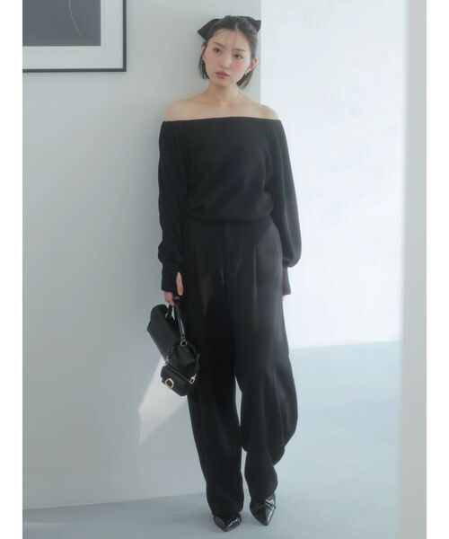 dazzlin（ダズリン）の「【吉田朱里】バレルレッグスウェットパンツ ※BLACK WEB限定カラー（スウェットパンツ・レディース・ベージュ/オフホワイト/チャコールグレー/ブラック・SMALL/MEDIUM）」の3枚目の写真