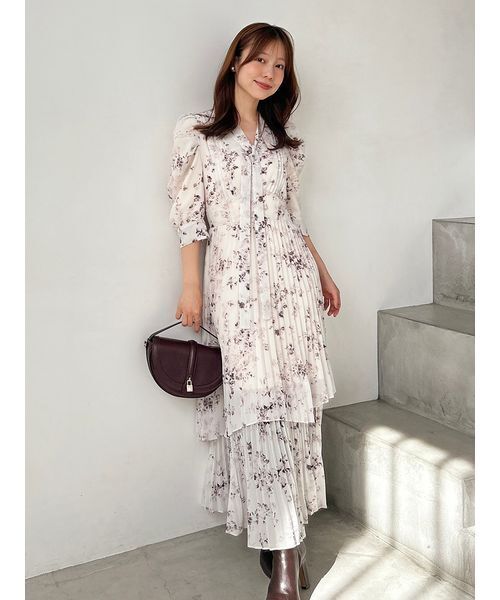 【新品未使用】SNIDELプリーツプリントワンピース Sustainableプリーツプリントワンピース（ワンピース）｜SNIDEL