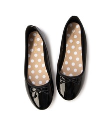 Tomieco（トミエコ）の「リボンバレエ 晴雨兼用エナメル素材 ゴム底仕様（レインシューズ）」