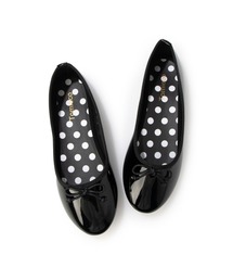 Tomieco（トミエコ）の「リボンバレエ 晴雨兼用エナメル素材 ゴム底仕様（レインシューズ）」