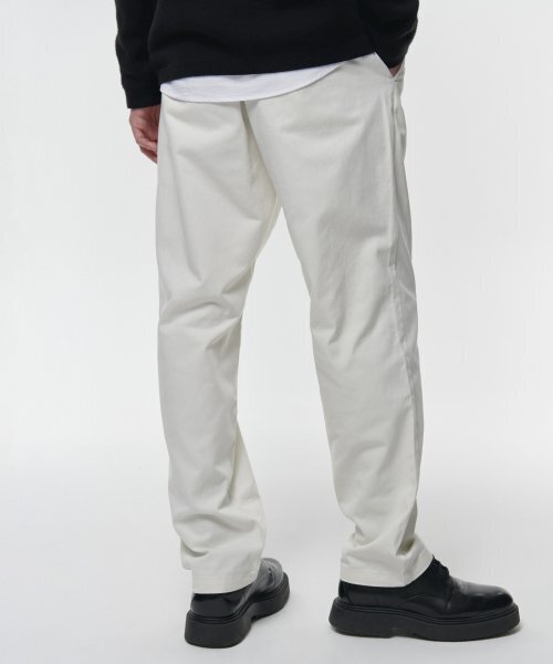 MUSINSA STANDARD（ムシンサスタンダード）の「あごレギュラーフィットのCcinoパンツ1枚。 [クリーム]（その他パンツ・メンズ・その他・29/30/31/33/26/27/28/40/38/42/36/34/32）」の5枚目の写真