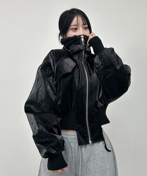 ボアカラーフェイクレザームートンショートジャケット（ライダース
