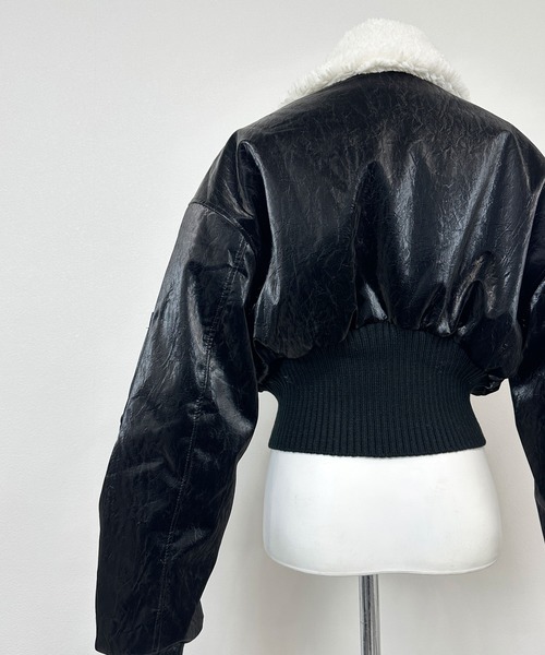 ボアカラーフェイクレザームートンショートジャケット（ライダース