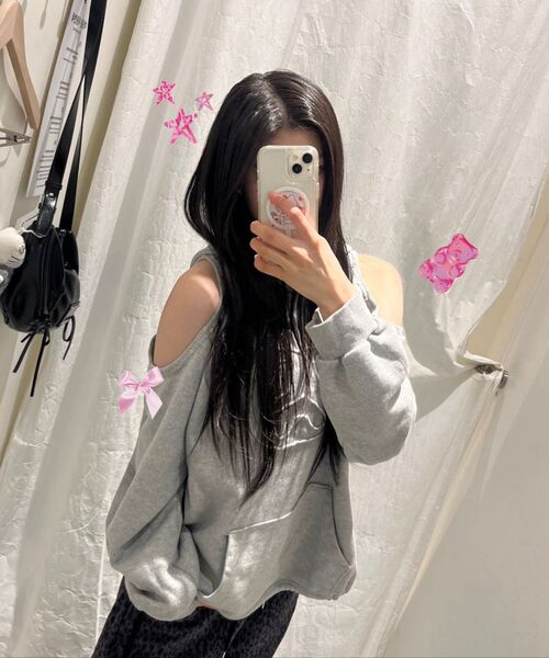 ILLIGO(イリゴ)の「129 カットアウトオーバーサイズフードパーカー メランジ(パーカー・レディース・その他・MEDIUM/SMALL)」の3枚目の写真