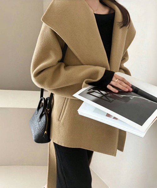 セール】ワイドカラーウエストベルト付きミドル丈コート（チェスター