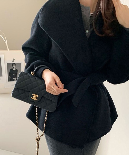 セール】ワイドカラーウエストベルト付きミドル丈コート（チェスター