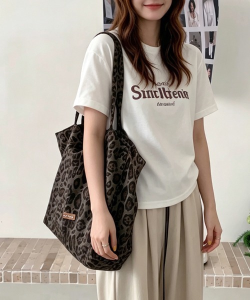 ReRe（リリ）の「レオパード×無地リバーシブルトートバッグ（トートバッグ・レディース・グレー/ピンク/ブラウン・FREE）」の13枚目の写真