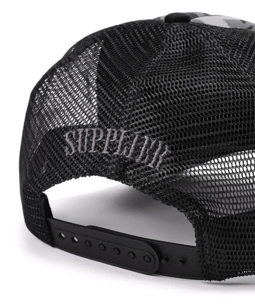 SUPPLIER(サプライヤー)の「SUPPLIER/サプライヤー/Tribal Camo Cross Leather Mesh Cap(キャップ・メンズ・ホワイト/ベージュ・F)」の8枚目の写真