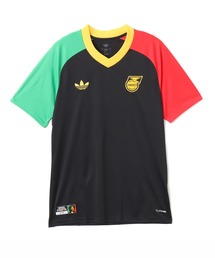 adidas（アディダス）の「adidas JAMAICA 26 X BOB MARLEY AWAY PRE MATCH JERSEY / アディダス ジャマイカ26 × ボブマーリー アウェイ プレマッチ ジャージ（ジャージ）」