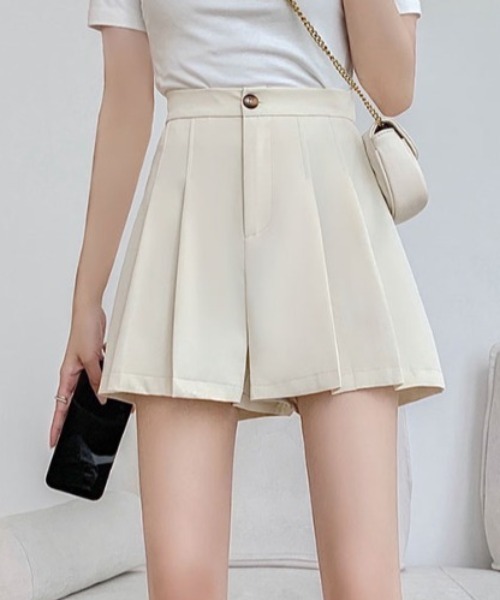 Mejoul（メジュール）の「【2026春夏新作】プリーツハイウエストショートパンツ（その他パンツ・レディース・ブラウン/ブラック/アイボリー・M/L）」の5枚目の写真