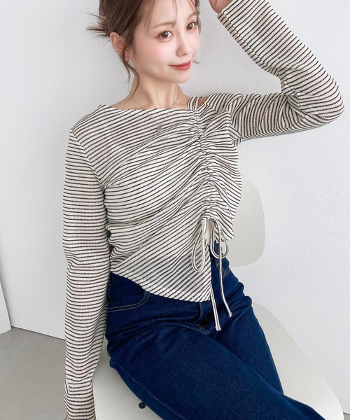 moment+（モーメントプラス）の「シアーボーダー長袖ワンショルドロストリボントップス（シャツ/ブラウス・レディース・ブラック/オフホワイト/ナチュラル・M）」の22枚目の写真