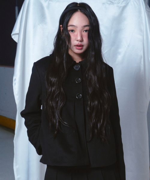 Rosie Heart Button Half Coat Black