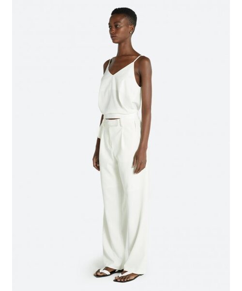 HAVELESS(ハブレス)の「FRONT POINT TROUSERS CREME(スラックス・レディース・その他・SMALL/MEDIUM)」の2枚目の写真