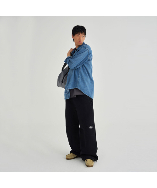 AEIAEIAE（エイエイエ）の「シンボルロゴジョガーパンツ[ブラック]（スウェットパンツ・レディース・その他・1/2）」の4枚目の写真