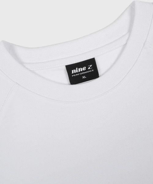 NINEZ(ナインゼット)の「ラグランオーバーサイズ長袖Tシャツ(Tシャツ/カットソー・メンズ・ホワイト・2XL)」の4枚目の写真