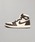 JORDAN BRAND�i�W���[�_���u�����h�j�́uWMNS AIR JORDAN 1 RETRO HI OG FD2596-200�i�X�j�[�J�[�j�v�b�u���E��