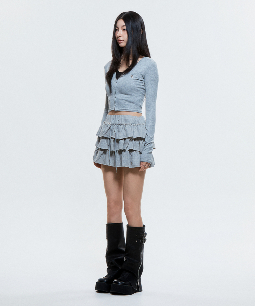 DAUSPICE（ディーオスピス）の「(DUC) V-Neck Crop Cardigan Gray（カーディガン/ボレロ・レディース・グレー・ONE SIZE）」の2枚目の写真