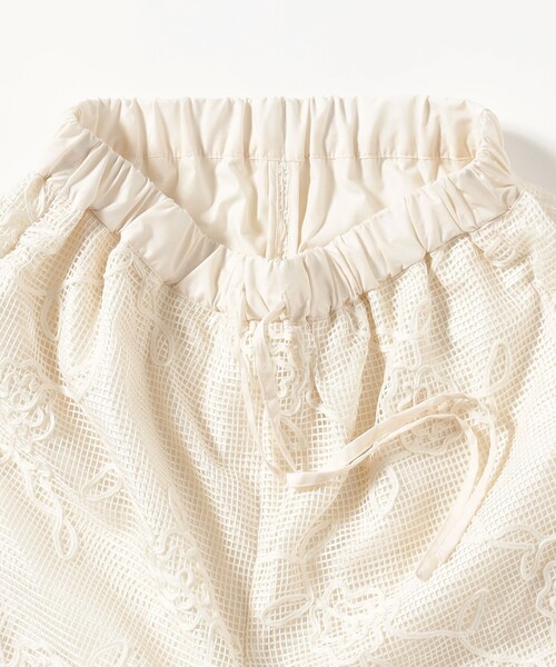 BEAMS HEART(ビームスハート)の「コードレース パンツ(その他パンツ・レディース・ホワイト/ライム/ブラック・FREE)」の7枚目の写真