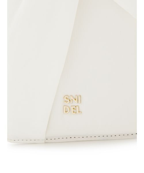 SNIDEL（スナイデル）の「【WEB限定カラーあり】パフィーリボンミニショルダー（ショルダーバッグ・レディース・ライトピンク/ブラック/ホワイト/イエロー・F）」の10枚目の写真