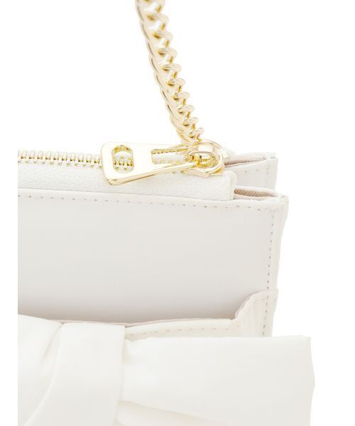 SNIDEL（スナイデル）の「【WEB限定カラーあり】パフィーリボンミニショルダー（ショルダーバッグ・レディース・ライトピンク/ブラック/ホワイト/イエロー・F）」の11枚目の写真