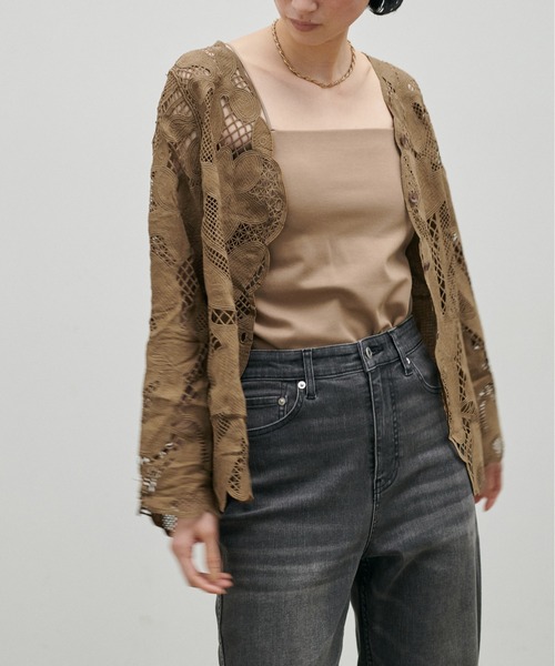 LARUTA(ラルータ)の「【LARUTA】フラワー刺繍レースブラウス(シャツ/ブラウス・レディース・ブラウン/ブラック/オフホワイト・FREE)」の3枚目の写真