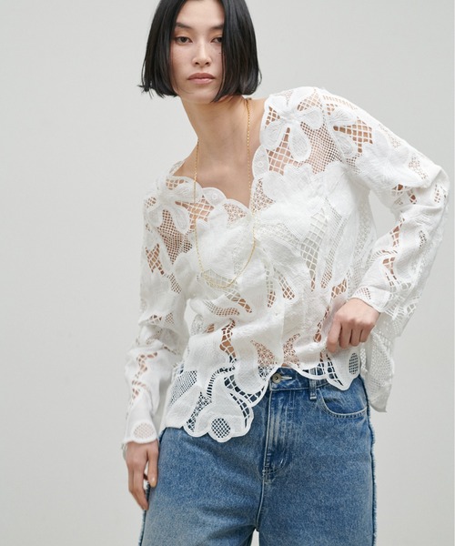 LARUTA(ラルータ)の「【LARUTA】フラワー刺繍レースブラウス(シャツ/ブラウス・レディース・ブラウン/ブラック/オフホワイト・FREE)」の1枚目の写真
