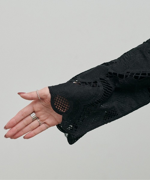 LARUTA(ラルータ)の「【LARUTA】フラワー刺繍レースブラウス(シャツ/ブラウス・レディース・ブラウン/ブラック/オフホワイト・FREE)」の16枚目の写真