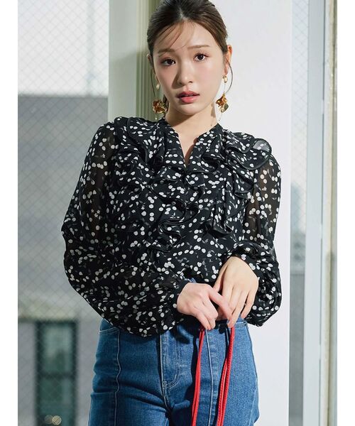 MERCURYDUO（マーキュリーデュオ）の「ダブルラッフルバイカラーパイピングブラウス（シャツ/ブラウス・レディース・ライトグレー/ブラック/アイボリー・FREE）」の2枚目の写真