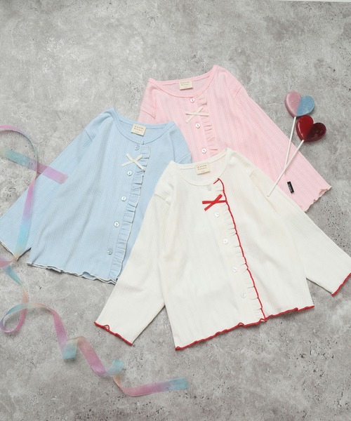 la poche biscuit（ラポシェビスキュイ）の「【UV・冷房対策/お花ボタン】リボン付き リブカーディガン（七分袖）（カーディガン/ボレロ・キッズ・オフホワイト/サックスブルー/ピンク・100/120/110/130/80/90/140）」の10枚目の写真