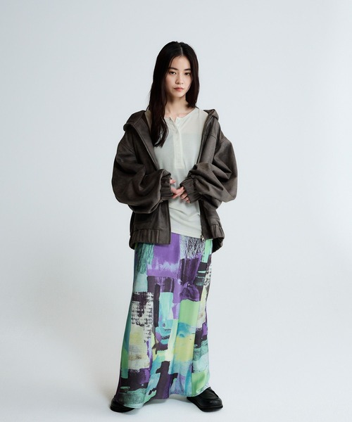 JEANASIS（ジーナシス）の「アソートワッシャーサテンマキシスカート/638845（スカート・レディース・ナチュラル/ブラック/パープル系その他・MEDIUM/SMALL）」の11枚目の写真