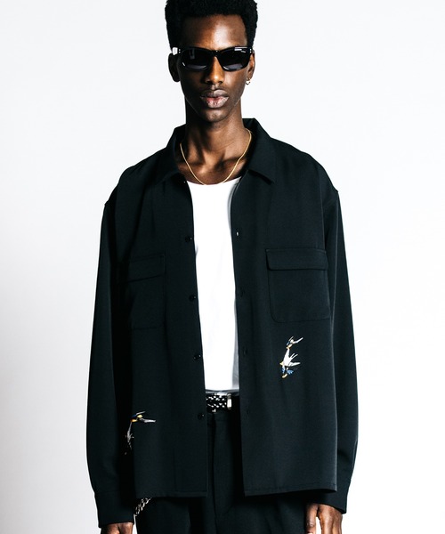 CRIMIE(クライミー)の「TAILORED SWALLOW EMBROIDERY L/S SHIRT _ EASY CARE(シャツ/ブラウス・メンズ・ホワイト/ブラック・XL/L/M/XXL)」の2枚目の写真