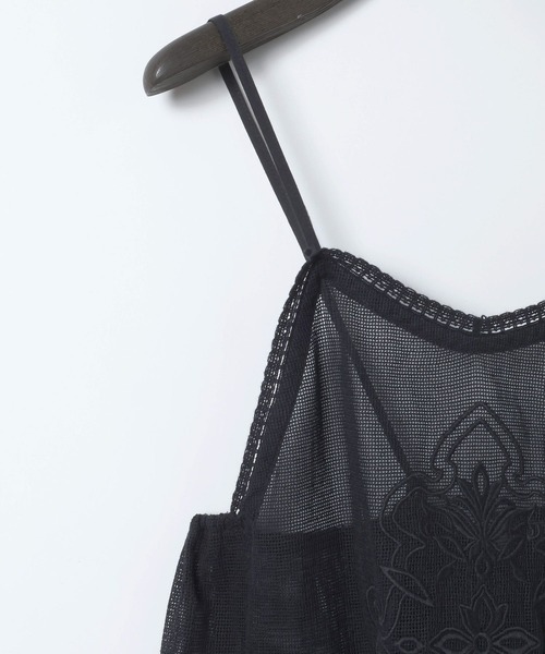 eL（エル）の「【eL】Mesh Lace Embroidery Cami/645575（キャミソール・レディース・オフホワイト/ブラック・FREE）」の11枚目の写真