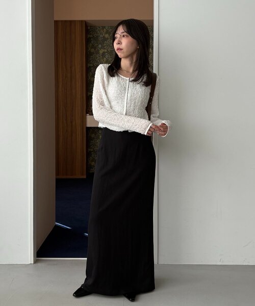 CAPRICIEUX LE'MAGE（カプリシューレマージュ）の「【mana企画】シャーリングホックブラウス（シャツ/ブラウス・レディース・ブラック/イエロー/ホワイト・FREE）」の4枚目の写真