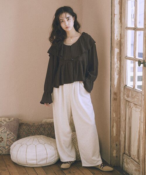 earth music&ecology（アースミュージックアンドエコロジー）の「レースアップニットバレーシューズ（パンプス・レディース・ブラック/ベージュ/グレー・S/L/M）」の16枚目の写真